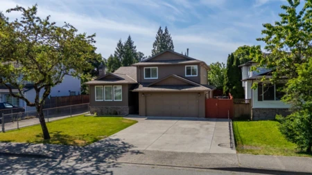 21242 92 Avenue, Langley, BC, Langley — Single Family Residence for sale