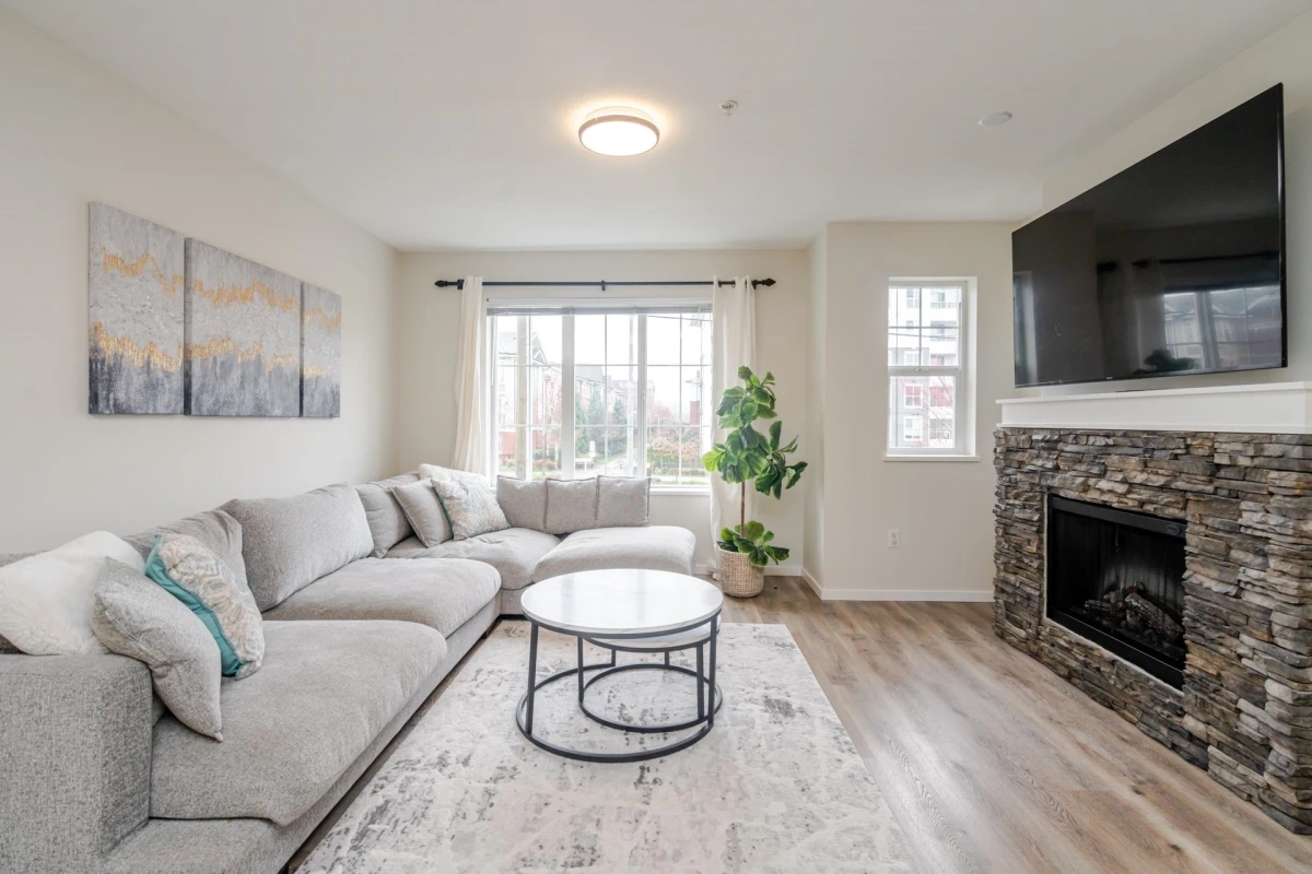 Dining Area Photo of 131 20875 80 Avenue, Langley, BC