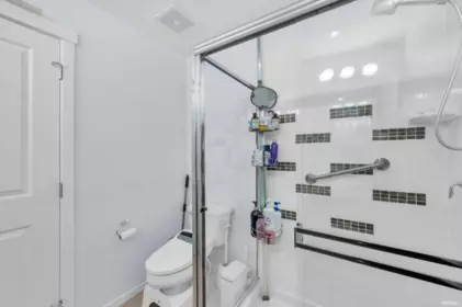 Laundry Room Photo of 186 3105 Dayanee Springs Boulevard, Coquitlam, BC