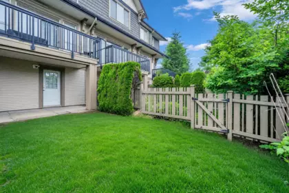 Swimming Pool Photo of 186 3105 Dayanee Springs Boulevard, Coquitlam, BC