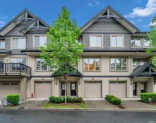 186 3105 Dayanee Springs Boulevard, Coquitlam, BC