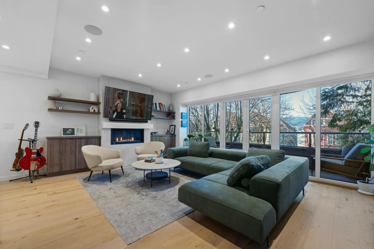 Family Room Photo of 2142 W 1st Avenue, Vancouver, BC