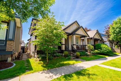 Community Amenities Photo (Clubhouse) of 19338 72a Avenue, Surrey, BC