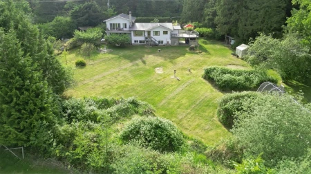 , Galiano Island, BC, Galiano Island — Single Family Residence for sale