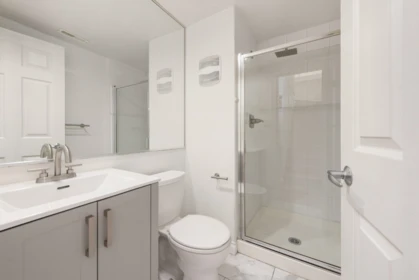 Garden / Landscaping Photo of 8431 Jellicoe Street, Vancouver, BC