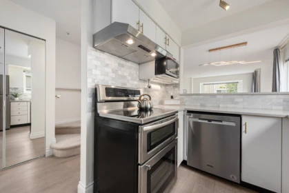 Powder Room Photo of 8431 Jellicoe Street, Vancouver, BC