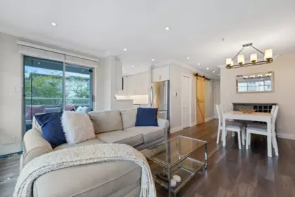 Kitchen Island Photo of 203 2287 W 3rd Avenue, Vancouver, BC