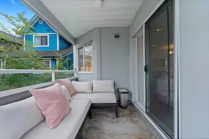 Loft / Bonus Room Photo of 203 2287 W 3rd Avenue, Vancouver, BC