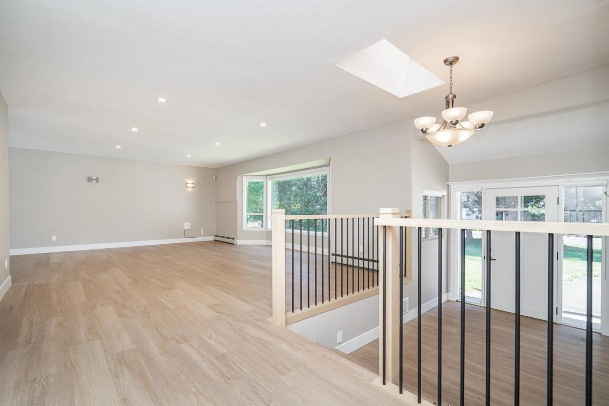 Family Room Photo of 25016 59 Avenue, Langley, BC
