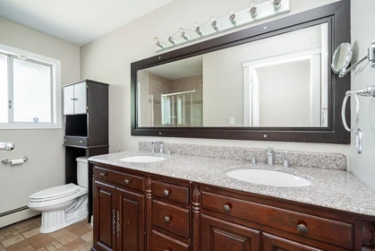 Entry Foyer Photo of 25016 59 Avenue, Langley, BC