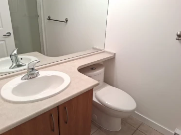 Primary Bathroom Photo of 332 5700 Andrews Road, Richmond, BC