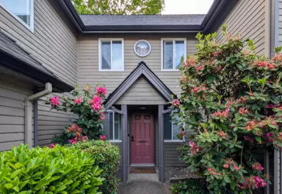 Community Amenities Photo (Clubhouse) of 16 8631 No. 3 Road, Richmond, BC