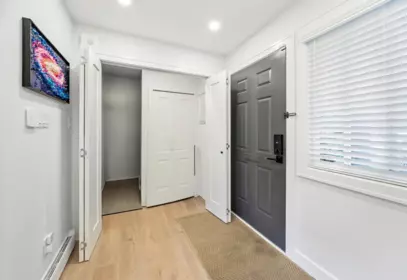 Office / Den Photo of 16 8631 No. 3 Road, Richmond, BC