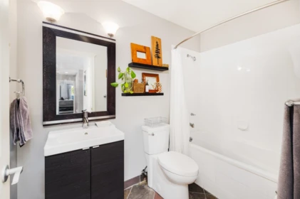 Loft / Bonus Room Photo of 303 1528 Bowser Avenue, North Vancouver, BC