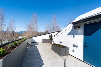 Backyard Photo of 103 1550 E 3rd Avenue, Vancouver, BC