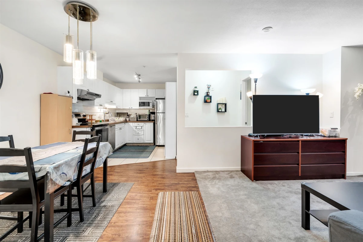Family Room Photo of 308 9688 148 Street, Surrey, BC