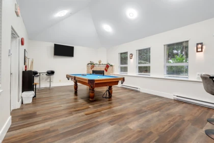 Hot Tub / Spa Photo of 308 9688 148 Street, Surrey, BC