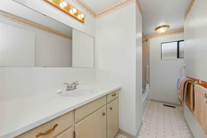 Office / Den Photo of 6432 Douglas Street, West Vancouver, BC