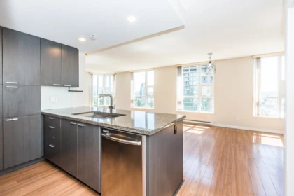 Breakfast Nook Photo of 1406 2232 Douglas Road, Burnaby, BC