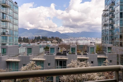 Staircase Photo of 507 1478 W Hastings Street, Vancouver, BC