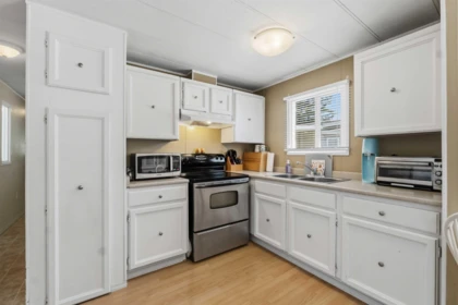 Office / Den Photo of 63 24330 FRASER HIGHWAY, Langley BC V2Z 1N2
