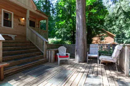 Entry Foyer Photo of 508 Aya Reach Road, Mayne Island, BC