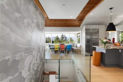 Kitchen Island Photo of 6485 Madrona Crescent, West Vancouver, BC