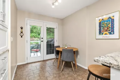 Guest Bathroom Photo of 6 58 Richmond Street, New Westminster, BC