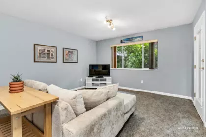 Hot Tub / Spa Photo of 6 58 Richmond Street, New Westminster, BC