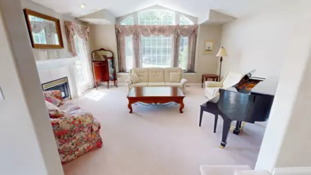 Primary Bedroom Photo of 32767 Chilcotin Drive, Abbotsford, BC
