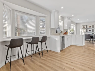 Kitchen Photo of 6323 171a Street, Surrey, BC