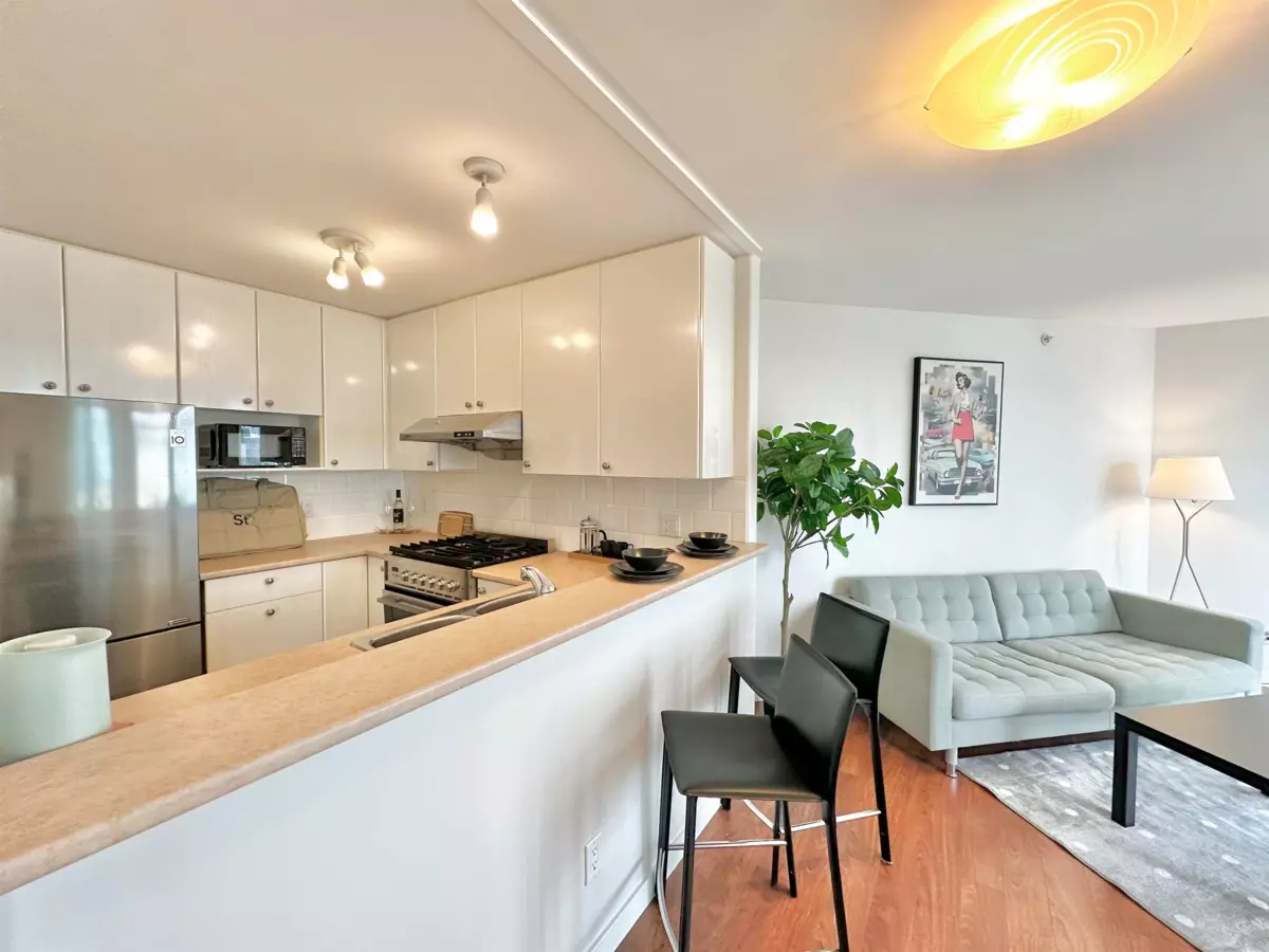 Living Room Photo of 902 4567 Hazel Street, Burnaby, BC