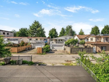 Kitchen Photo of 1205 E 49th Avenue, Vancouver, BC