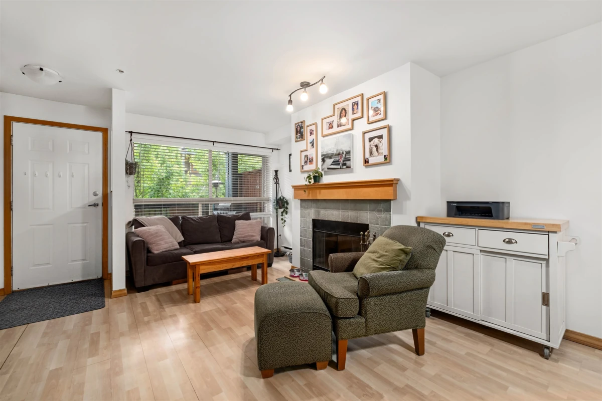 Living Room Photo of 39 7410 Flint Street, Pemberton, BC
