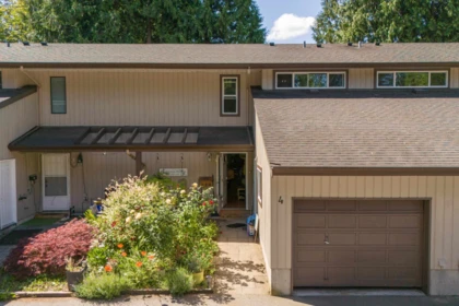 4 4850 207 Street, Langley, BC, Langley — Townhouse for sale