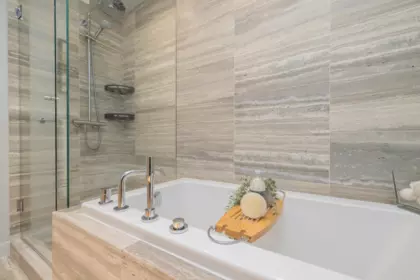 Laundry Room Photo of 4404 567 Clarke Road, Coquitlam, BC