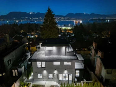 Fitness Center Photo Near 4346 Locarno Crescent, Vancouver, BC