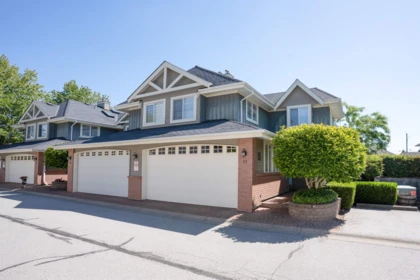 13 12038 62 Avenue, Surrey, BC, Surrey — Townhouse for sale