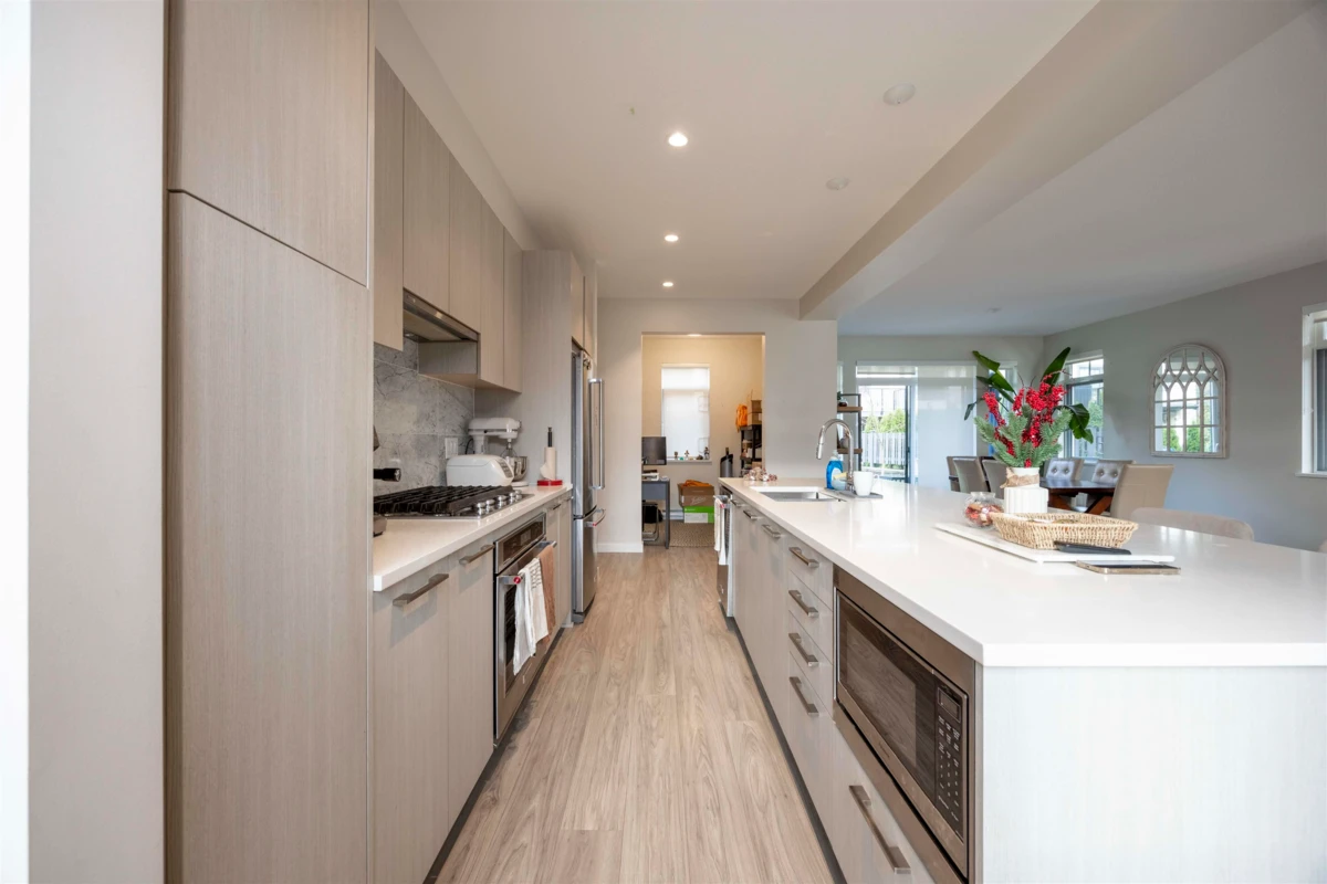 Dining Area Photo of 149 1350 Mitchell Street, Coquitlam, BC