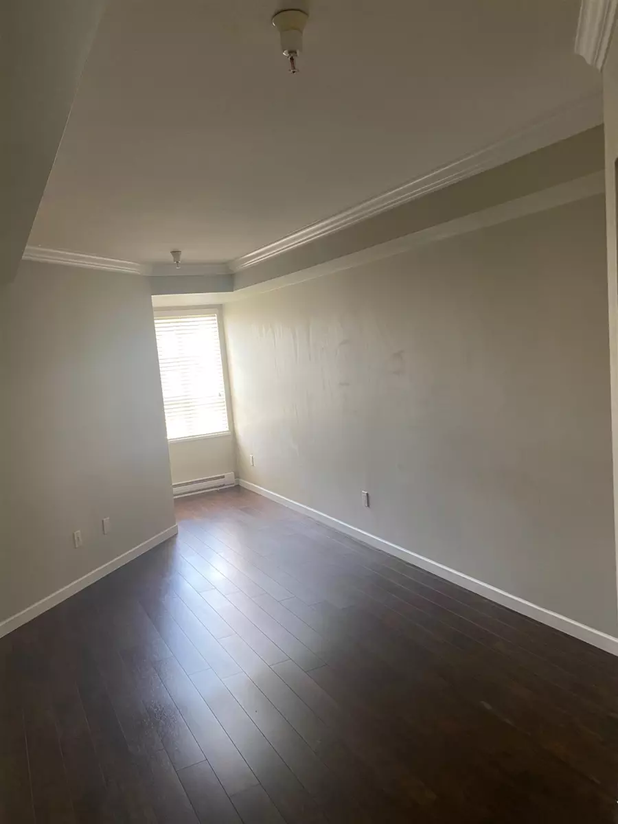 Family Room Photo of 210 6991 Victoria Drive, Vancouver, BC