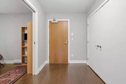 Mudroom Photo of 303 15747 Marine Drive, White Rock, BC