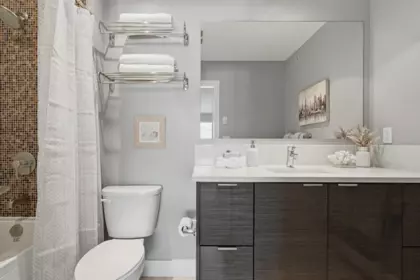 Powder Room Photo of 303 15747 Marine Drive, White Rock, BC