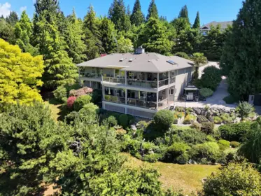 377 Harry Road, Gibsons, BC, Gibsons — Single Family Residence for sale