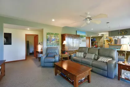 Hallway Photo of 377 Harry Road, Gibsons, BC