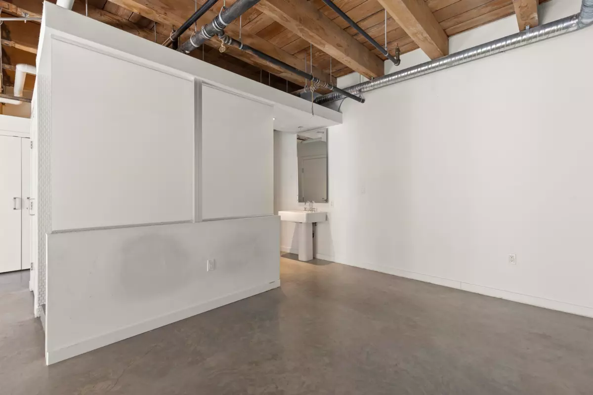 Family Room Photo of 308 55 E Cordova Street, Vancouver, BC