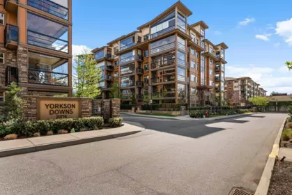 Street View Photo of A512 20716 Willoughby Town Centre Drive, Langley, BC