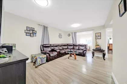 13504 79a Avenue, Surrey, BC, Surrey — Half Duplex for sale