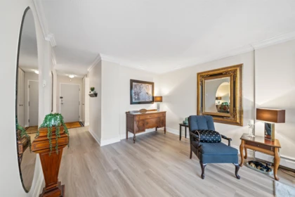 502 710 Seventh Avenue, New Westminster, BC, New Westminster — Apartment/Condo for sale