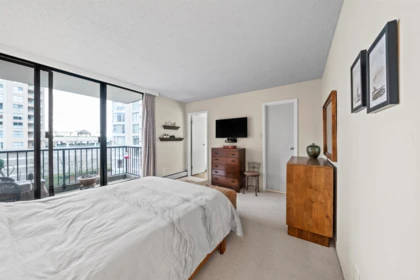 Walk-In Closet Photo of 502 710 Seventh Avenue, New Westminster, BC