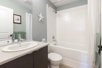 Mudroom Photo of 114 19505 68a Avenue, Surrey, BC